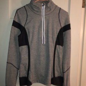 Lululemon 1/2 zip runners top